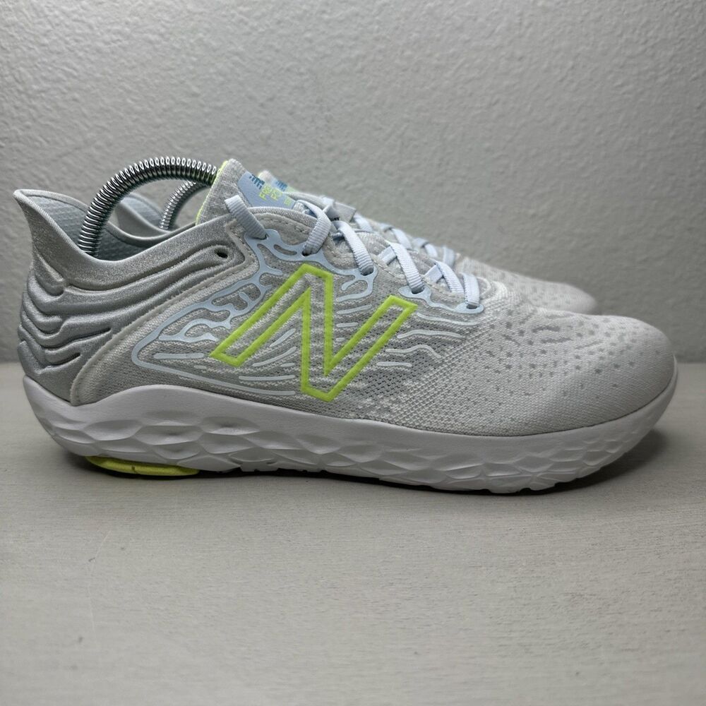 New Balance FF X  V3 Gray Running Shoes